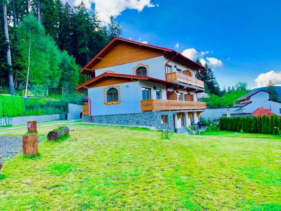 Casa Belcin Spa&Retreat Buşteni Zewnętrze zdjęcie
