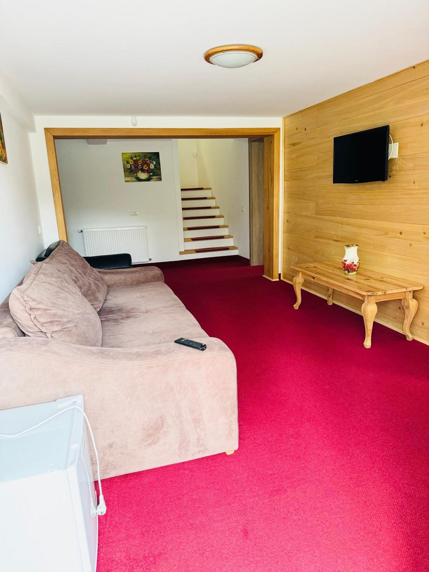 Casa Belcin Spa&Retreat Buşteni Zewnętrze zdjęcie