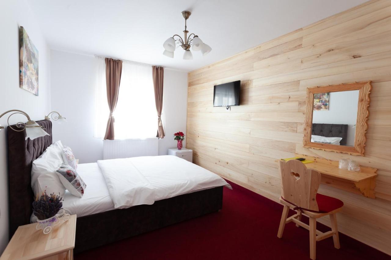 Casa Belcin Spa&Retreat Buşteni Zewnętrze zdjęcie